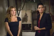L-R: Maura Isles und Jane Rizzoli