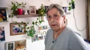 Die 28-fache Oma Dagmar leidet immer häufiger an Lungenbeschwerden.