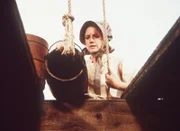 Während einer Dürreperiode muss Laura (Melissa Gilbert) ihren Obstgarten allein bewässern, da ihr Mann unterwegs ist.