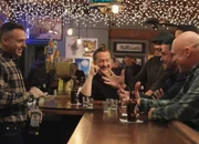 Feierabend :David Eigenberg als Christopher Herman, Christian Stolte als Mouch, Joe Minoso als Joe Cruz, Taylor Kinney als Kelly Severide, Randy Flagler als Capp
