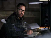 Tanner (Jeremy Piven)