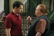 L-R: Alan Harper (Jon Cryer), Berta (Conchata Ferrell)