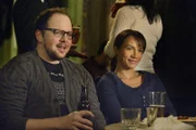 Ahnen nicht, das ihre Freunde in großer Gefahr sind: JT (Austin Basis, l.) und Tess (Nina Lisandrello, r.) ...