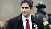 Detective Nick Falco (Michael Imperioli) hat eine Spur. Ein Bahnstreckenarbeiter verhält sich äußerst seltsam. Schnell stellt sich heraus, dass der Mann an Depressionen leidet. Hat er womöglich den Wagen dort geparkt, um sich umzubringen?