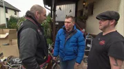 Trödeltrupp-Profi Otto,Mi. Fahrradspezialist Andreas, li. Sohn Georg,re.