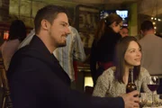 Werden härter als jemals zuvor auf die Probe gestellt: Cat (Kristin Kreuk, r.) und Vincent (Jay Ryan, l.) ...