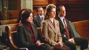 Victoria Kraft (Judith Hawking, M.) wurde vor fünf Jahren vergewaltigt. Für die Detectives Benson (Mariska Hargitay) und Stabler (Christopher Meloni) beginnt ein Wettlauf mit der Zeit, da die Verjährungsfrist bald abläuft.