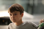 Ethans (Pierce Gagnon) Umprogrammierung zieht einige Folgen nach sich, mit denen Julie nicht gerechnet hatte ...