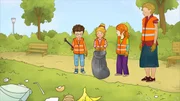 Simon, Conni und Anna sind sehr erstaunt, was alles weggeworfen wird.