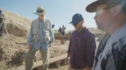 Michael Danti, William Hafford und John Macginnis beobachten die aktive Ausgrabungsstätte in Nimrud, Irak.