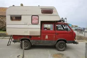 Das VW-Wohnmobil des Surfers Peg Leg.