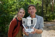 Fritz Fuchs, Keks und Luna suchen mit Hilfe einer Drohne nach einem Meteoriten im Bärstädter Forst. Eine galaktische Aufgabe.