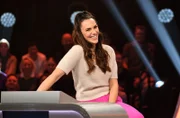 Moderatorin Esther Sedlaczek.
