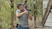 Jim (Matt Passmore) jagt in den Everglades einen Killer, nachdem Körperteile im Magen eines Wildschwein-Kadavers gefunden wurden...