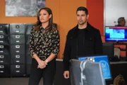 Vanessa Lachey (Jane Tennant), Wilmer Valderrama (Nick Torres)