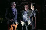 Stefan (Stephan Grossmann), der Bauunternehmer Herr Körnler (Wolfgang Finck) und der Elektriker finden den Grund für den Stromausfall heraus.