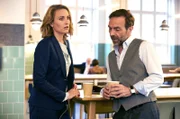 Rechtsanwältin Romy Heiland (Christina Athenstädt, l.) und Staatsanwalt Rudi Illić (Aleksandar Jovanovic, r.) schenken sich nichts, wenn sie Gegner in einem Fall sind.