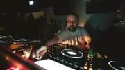 Techno House Deutschland - Ata im Robert Johnson.