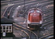 Der Ranigerbahnhof Nürnberg ist auch 1975, nach 80 Jahren in Betrieb, noch der größte Güterbahnhof Bayerns - hier im Bild mit einer klassisch-roten Rangierlokomotive.