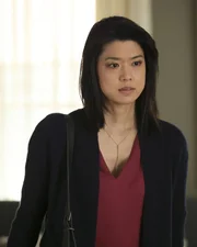 Katherine Saville (Grace Park)