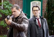 ARD HEITER BIS TÖDLICH - MORDEN IM NORDEN, aucht neue Folgen, FOLGE 39, "Süße Rache", am Dienstag (29.04.14) um 18:50 Uhr im ERSTEN. Das Lübecker Ermittlerteam Finn Kiesewetter (Sven Martinek, l.) und Lars Englen (Ingo Naujoks, r.).