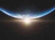 124 Lichtjahre von der Erde entfernt befindet sich der Planet K2-18b. Eine "Supererde", in deren Atmosphäre Wasserdampf nachgewiesen werden konnte.