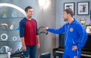 Will Cooper (Taran Killam, l.); Lance Bass