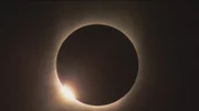 Selbst aufgeklärte Menschen empfinden eine Sonnenfinsternis als mystisch. Wie muss ein solches Ereignis erst auf unsere Ahnen gewirkt haben, die noch keine Kenntnis der Himmelsmechanik hatten?