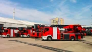 Für den Ernstfall bereit: Hier werden neue Feuerwehrautos montiert.