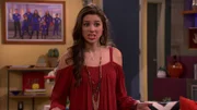 Phoebe Thunderman (Kira Kosarin)