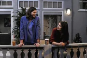 Während Walden (Ashton Kutcher) sein Bestes tut, um Zoey (Sophie Winkleman) zu beeindrucken, kommt Bridget zurück in sein Leben.