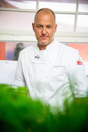 (8. Staffel) - Sternekoch Frank Rosin räumt auf in Deutschlands Restaurants!