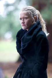 Labor" -- Pictured: Paula Malcomson as Amanda Graystone -- Photo by: Eike Schroter/Syfy