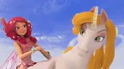 Mia ist glücklich, zurück in Centopia zu sein. Endlich kann sie wieder auf ihrem geliebten Einhorn Onchao reiten.