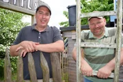Marco (l.) und André  +++ Die Verwendung des sendungsbezogenen Materials ist nur mit dem Hinweis und Verlinkung auf RTL+ gestattet. +++