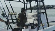 CBP AMO Agent Ivan fährt ein verdächtiges Schiff zur weiteren Untersuchung in Mayaguez, P.R., an Land.