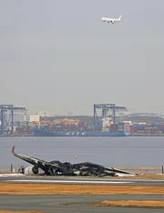 Kollision eines Flugzeuges