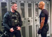 David 'Deacon' Kay (Jay Harrington l.) und Daniel 'Hondo' Harrelson (Shemar Moore)