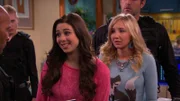 Phoebe Thunderman (Kira Kosarin), Cherry (Audrey Whitby)
