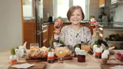 Olivia lässt Gras und Kresse in Eierschalen wachsen, das schmeckt nicht nur ihr.