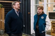 Zwischen Thilo Marold (Christian Beermann, l.) und seinem Sohn aus erster Ehe, Ben Marold (Marlon Heidel, r.), kam es immer wieder zu Spannungen. War Thilo Marolds neue Ehefrau, die nun getötet wurde, der Auslöser?