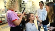 V.l.: Stylistin, Kandidatin Sibel, Shoppingbegleitung Pelin und Visagistin.