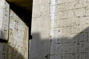 Im alten Ägypten wurde ein Schriftsystem entwickelt, das älter ist als die Pyramiden: Hieroglyphen.
