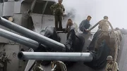 die Besatzung eines Kriegsschiffes