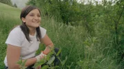 Jungbäuerin Julia Piock macht aus den Blattspitzen am liebsten Nudelteig.