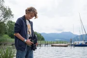Finn (Michael Sommerer) ist ein begeisterter Fotograf.