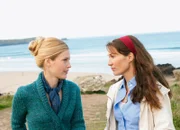 Hilfsbereite Freundin: (l-r) Susanne Gärtner als Helena, Alexandra Helmig als Kitty