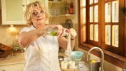 Henriette (Saskia Vester) weiß sich immer zu helfen.