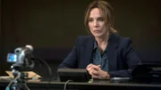 BKA-Ermittlerin Hanne Lay (Desirée Nosbusch) beim Verhör des getarnten BND-Informanten Curveball.