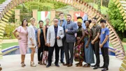 v.l.n.r.: Team Griechenland (Dezi & Penny), Team Italien (Teresa & Michelle), Juroren Gary Mehigan, Matt Preston und Manu Feildel, Team Kamerun (Ashley & Kelly) und Team Vietnam (Thanh & Duncan)